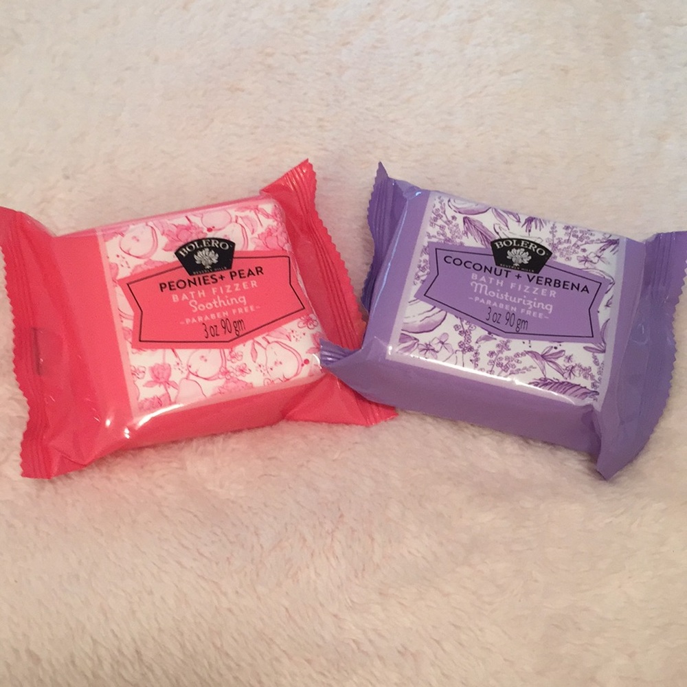 TWO Bolero Bath Fizzers